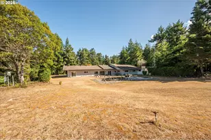 56060 Wheeler Rd, Bandon, OR 97411 - Photo 36