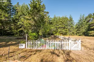 56060 Wheeler Rd, Bandon, OR 97411 - Photo 32