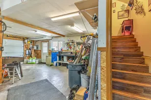 702 SW Juniper Ave, Warrenton, OR 97146 - Photo 48