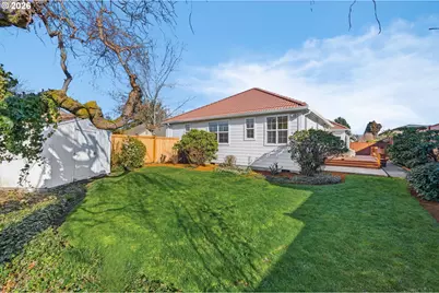 2120 Ashbury Dr, Eugene, OR 97408 - Photo 44