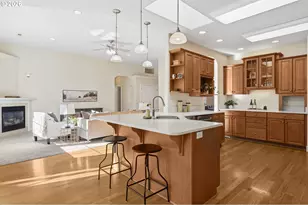 2120 Ashbury Dr, Eugene, OR 97408 - Photo 18