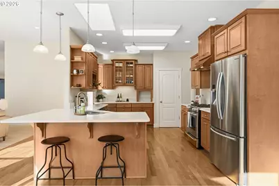 2120 Ashbury Dr, Eugene, OR 97408 - Photo 16