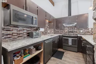 3304 NW Oceania Dr, Waldport, OR 97394 - Photo 10