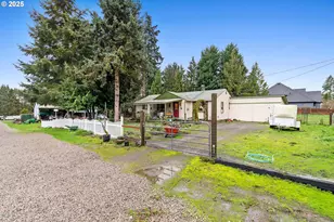 13012 NE 39th Ave, Vancouver, WA 98686 - Photo 2
