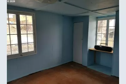 605 Grant Ave, Maupin, OR 97037 - Photo 8