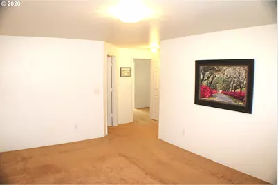 439 Chandler Dr, Roseburg, OR 97471 - Photo 16