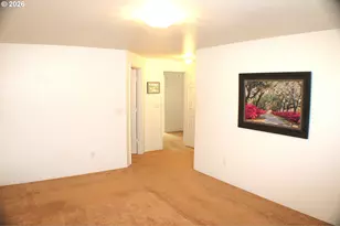 439 Chandler Dr, Roseburg, OR 97471 - Photo 16