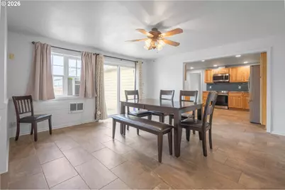 4470 Royal Ave, Eugene, OR 97402 - Photo 14