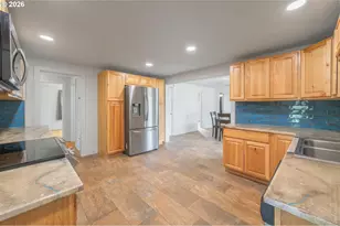 4470 Royal Ave, Eugene, OR 97402 - Photo 6