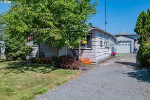 345 14th Ave SE, Albany, OR 97322 - Photo 2