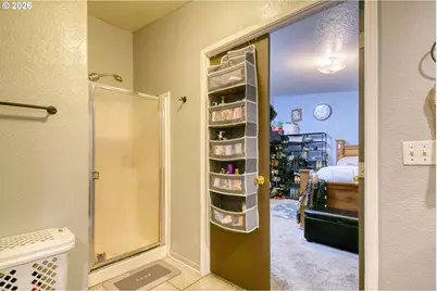 335 E Beebe Ave, Hermiston, OR 97838 - Photo 10