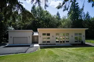 956 Paine Rd, Castle Rock, WA 98611 - Photo 2