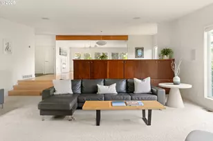 3840 SW Martins Ln, Portland, OR 97239 - Photo 8