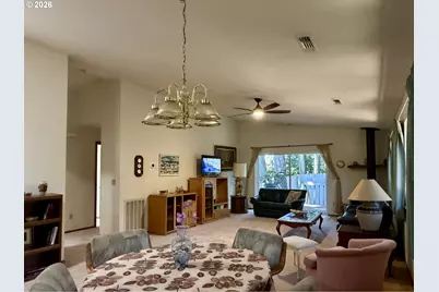 1486 Seacrest Ln, Brookings, OR 97415 - Photo 10