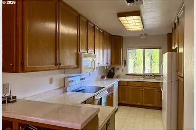 1486 Seacrest Ln, Brookings, OR 97415 - Photo 18