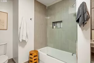 1400 NW Irving St, Portland, OR 97209 - Photo 18