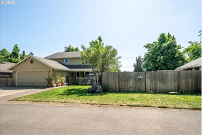 995 Kintzley Ave, Springfield, OR 97478 - Photo 2
