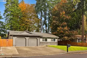 4043 SE Spring St, Hillsboro, OR 97123 - Photo 4