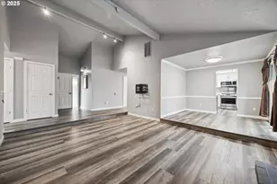 4043 SE Spring St, Hillsboro, OR 97123 - Photo 8