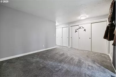 4043 SE Spring St, Hillsboro, OR 97123 - Photo 10