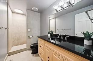 4043 SE Spring St, Hillsboro, OR 97123 - Photo 12