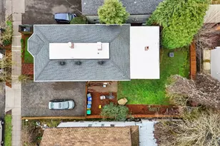 2625 SE Stark St, Portland, OR 97214 - Photo 28