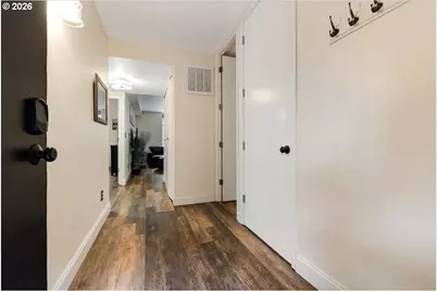 668 McVey Ave #12, Lake Oswego, OR 97034 - Photo 4