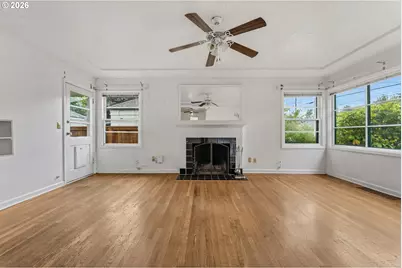 6376 N Vancouver Ave, Portland, OR 97217 - Photo 6
