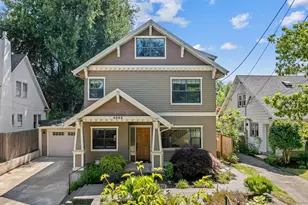 4064 N Court Ave, Portland, OR 97227 - Photo 2