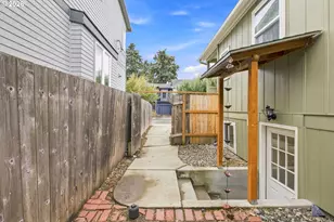 4006 NE 7th Ave, Portland, OR 97212 - Photo 24