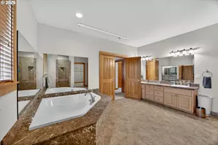 954 Beach Blvd, Winchester Bay, OR 97467 - Photo 26