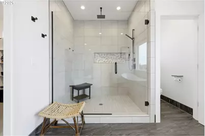 1345 N R St, Washougal, WA 98671 - Photo 32