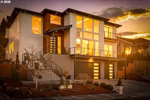 1345 N R St, Washougal, WA 98671 - Photo 2