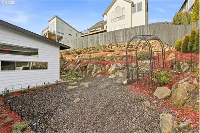 1345 N R St, Washougal, WA 98671 - Photo 44