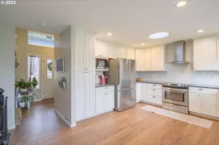 51784 SE 9th St, Scappoose, OR 97056 - Photo 8