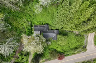 9150 Kilchis River Rd, Tillamook, OR 97141 - Photo 12