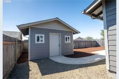 2700 S 10th St, Lebanon, OR 97355 - Photo 30