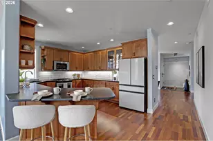 10316 SE Bristol Ct, Happy Valley, OR 97086 - Photo 8