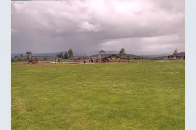 10316 SE Bristol Ct, Happy Valley, OR 97086 - Photo 28