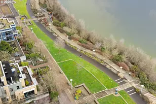 841 S Gaines St, Portland, OR 97239 - Photo 10
