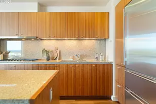 841 S Gaines St, Portland, OR 97239 - Photo 18
