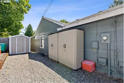20 NW Wilson Ave, Gresham, OR 97030 - Photo 40
