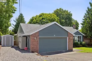 20 NW Wilson Ave, Gresham, OR 97030 - Photo 2