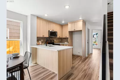 114 NE 74th Ave, Portland, OR 97213 - Photo 4
