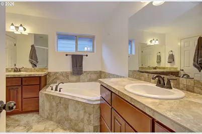 224 SE 198th Pl, Camas, WA 98607 - Photo 18