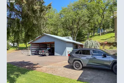 1068 Rice Creek Rd, Winston, OR 97496 - Photo 32