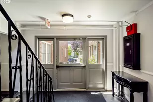 701 NE 28th Ave, Portland, OR 97232 - Photo 36