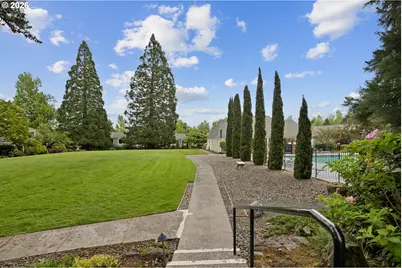 1397 Bonniebrae Dr, Lake Oswego, OR 97034 - Photo 28