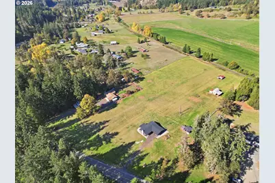 37109 Row River Rd, Dorena, OR 97434 - Photo 30