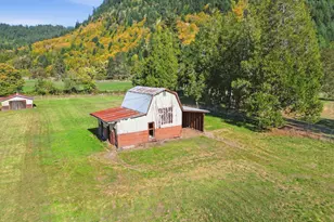 37109 Row River Rd, Dorena, OR 97434 - Photo 26